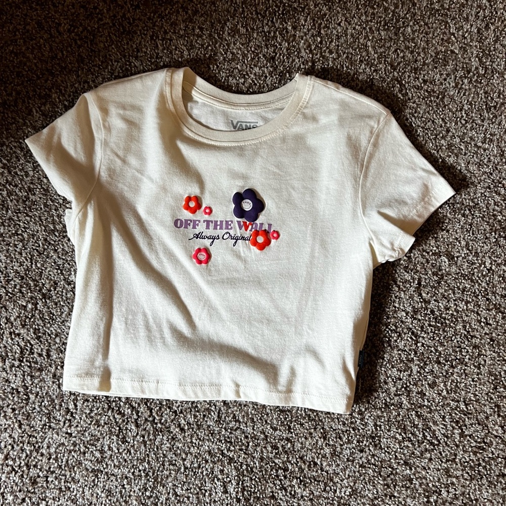 Vans Off-White Tee with Vibrant Graphic